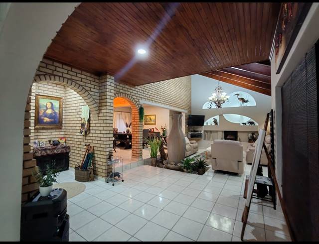 3 BEDROOM HOUSE FOR SALE IN ARCON PARK